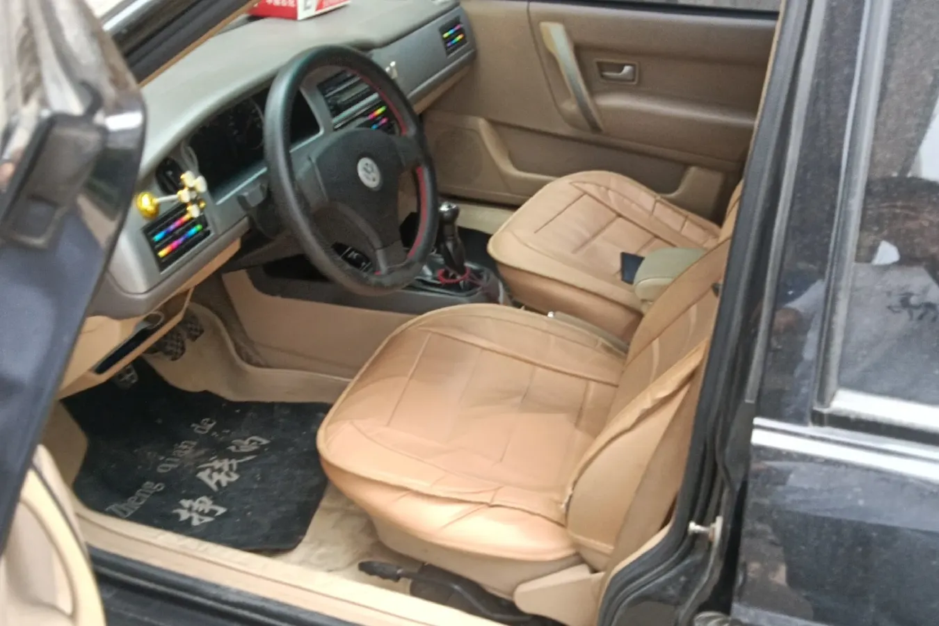 2008 Volkswagen Santana Vista 1.8L 101HP L4 5MT,autocango,china used car exporter,china ev exporter,chinese used car exporter,chinese used ev exporter