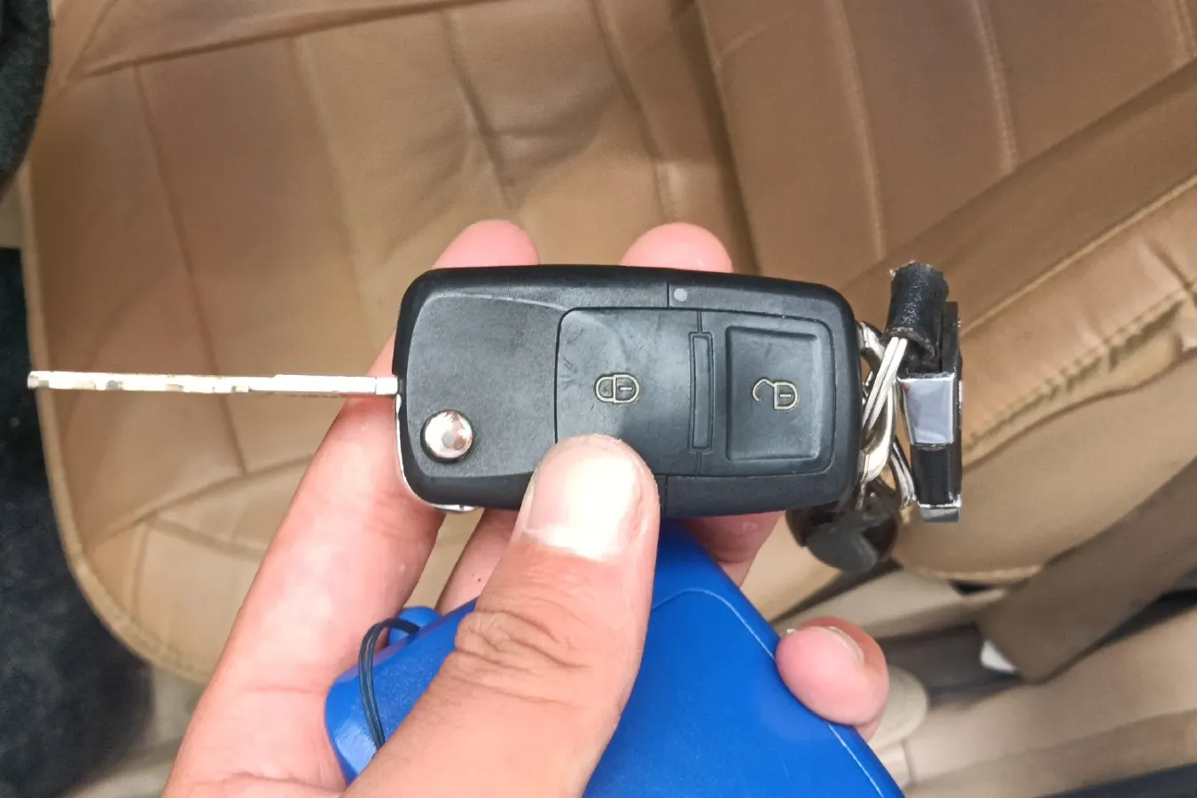 2008 Volkswagen Santana Vista 1.8L 101HP L4 5MT,autocango,china used car exporter,china ev exporter,chinese used car exporter,chinese used ev exporter