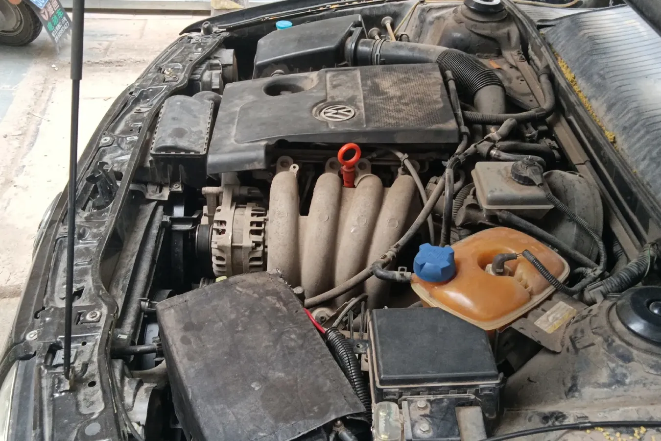 2008 Volkswagen Santana Vista 1.8L 101HP L4 5MT,autocango,china used car exporter,china ev exporter,chinese used car exporter,chinese used ev exporter