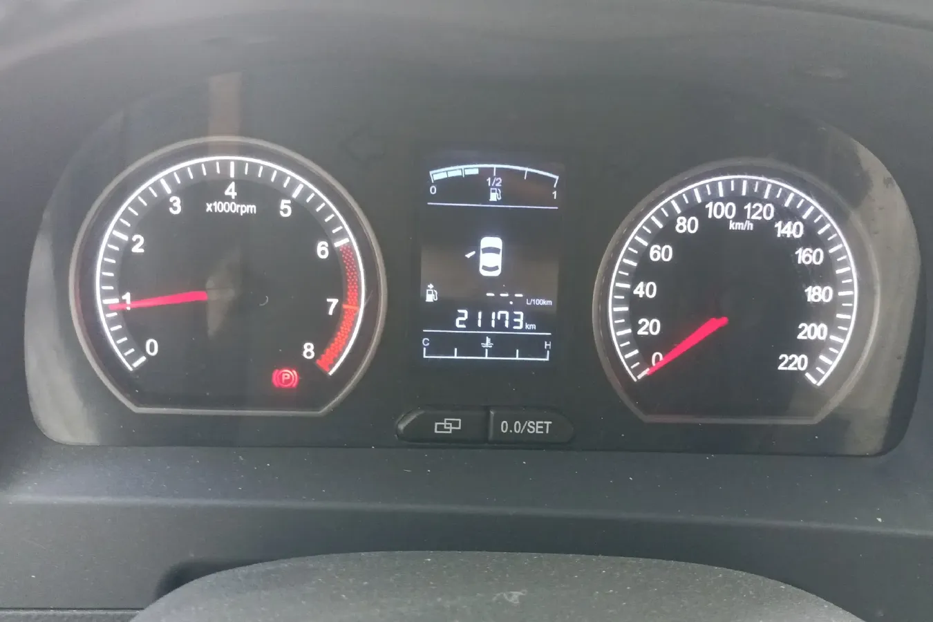 2014 DongFeng Forthing Joyear X3 1.5L 120HP L4 5MT,autocango,china used car exporter,china ev exporter,chinese used car exporter,chinese used ev exporter