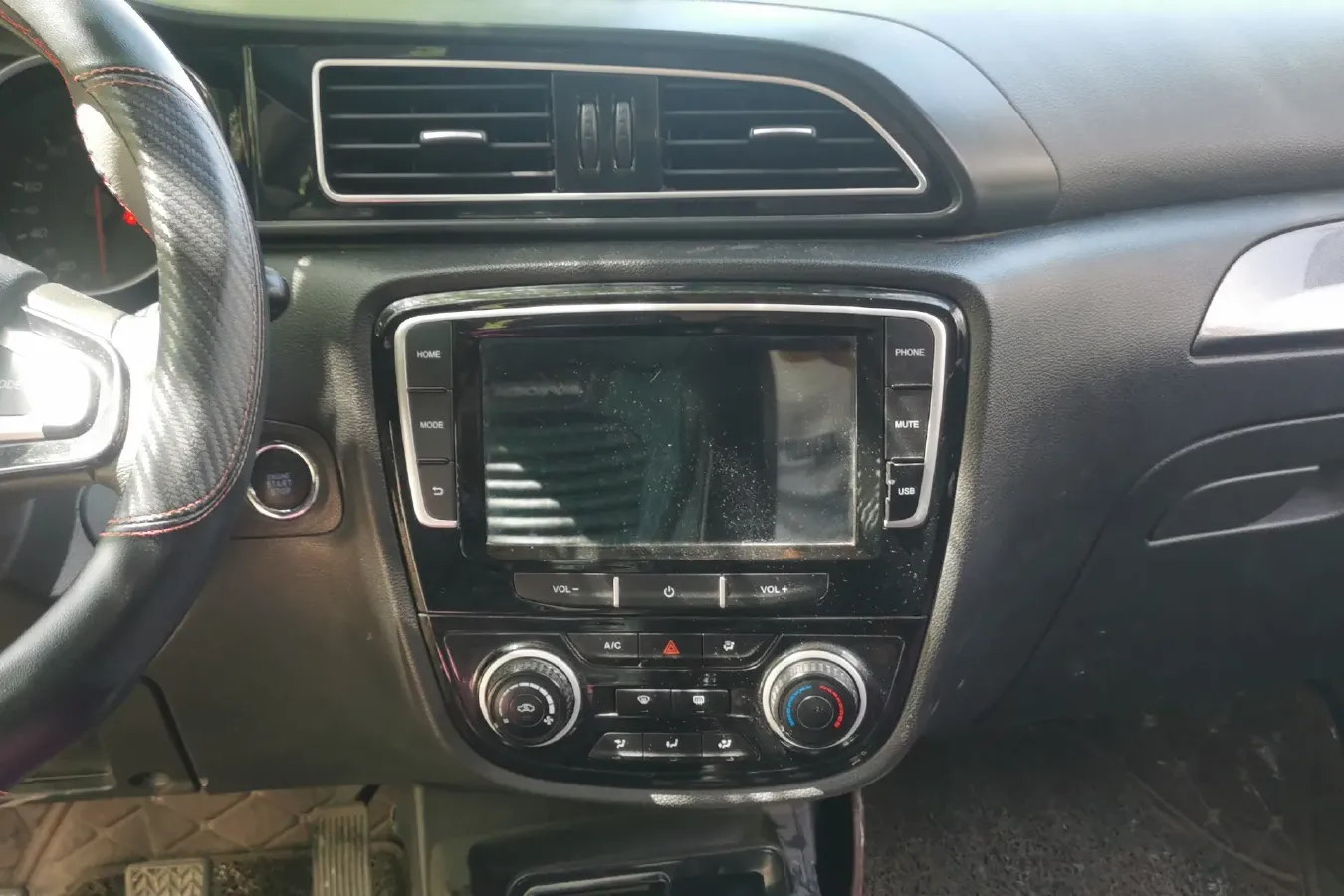 2017 FAW Jumpal D60 1.5L 113HP L4 5MT,autocango,china used car exporter,china ev exporter,chinese used car exporter,chinese used ev exporter