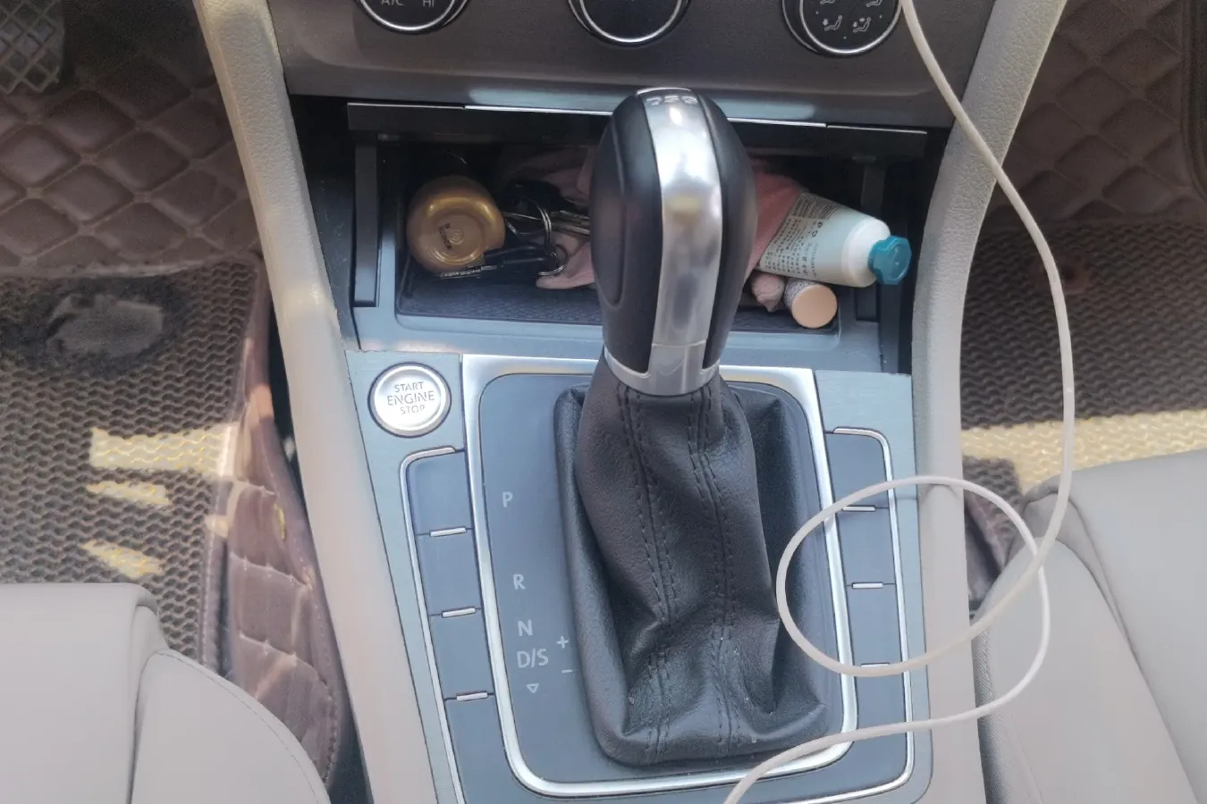 2016 Volkswagen Golf 1.4T 131HP L4 7DCT,autocango,china used car exporter,china ev exporter,chinese used car exporter,chinese used ev exporter