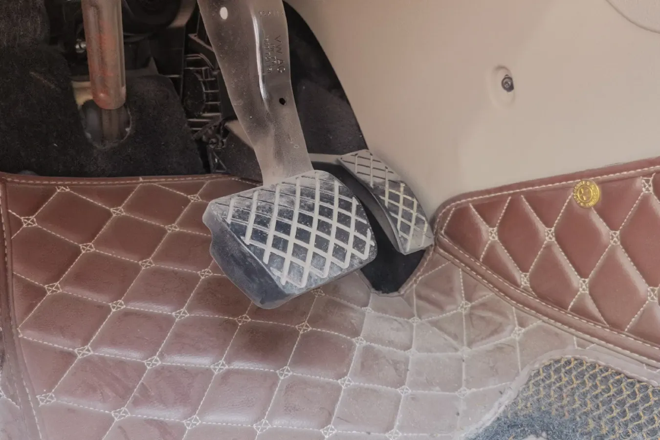 2016 Volkswagen Golf 1.4T 131HP L4 7DCT,autocango,china used car exporter,china ev exporter,chinese used car exporter,chinese used ev exporter