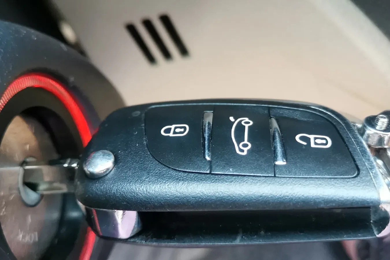 2016 GAC Trumpchi GA5 1.0L 61HP L4 PHEV 13KWH,autocango,china used car exporter,china ev exporter,chinese used car exporter,chinese used ev exporter