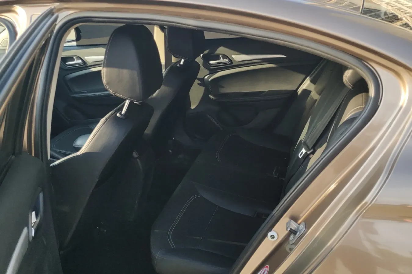 2017 Brilliance Auto H3 1.5L 112HP L4 5AT,autocango,china used car exporter,china ev exporter,chinese used car exporter,chinese used ev exporter