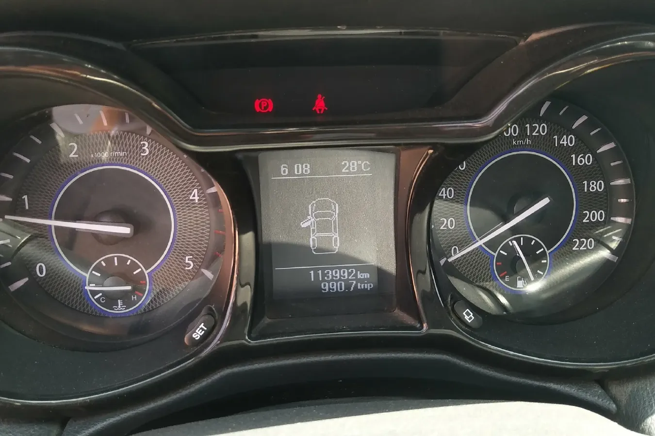 2018 JMC YuHu 5 2.4T 140HP L4 5MT,autocango,china used car exporter,china ev exporter,chinese used car exporter,chinese used ev exporter