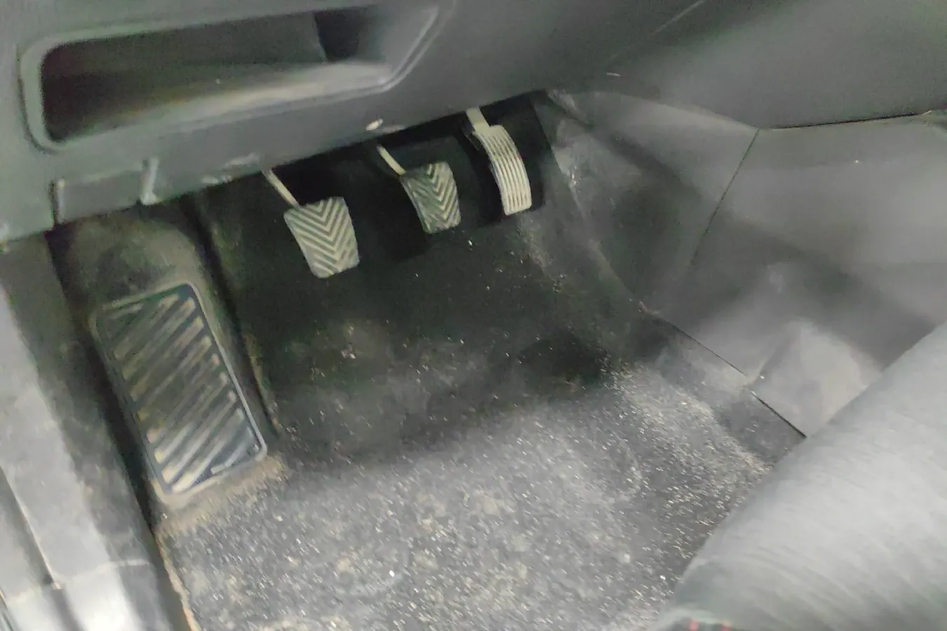 2016 ChangAn Kaicene A600 1.5L 114HP L4 5MT,autocango,china used car exporter,china ev exporter,chinese used car exporter,chinese used ev exporter