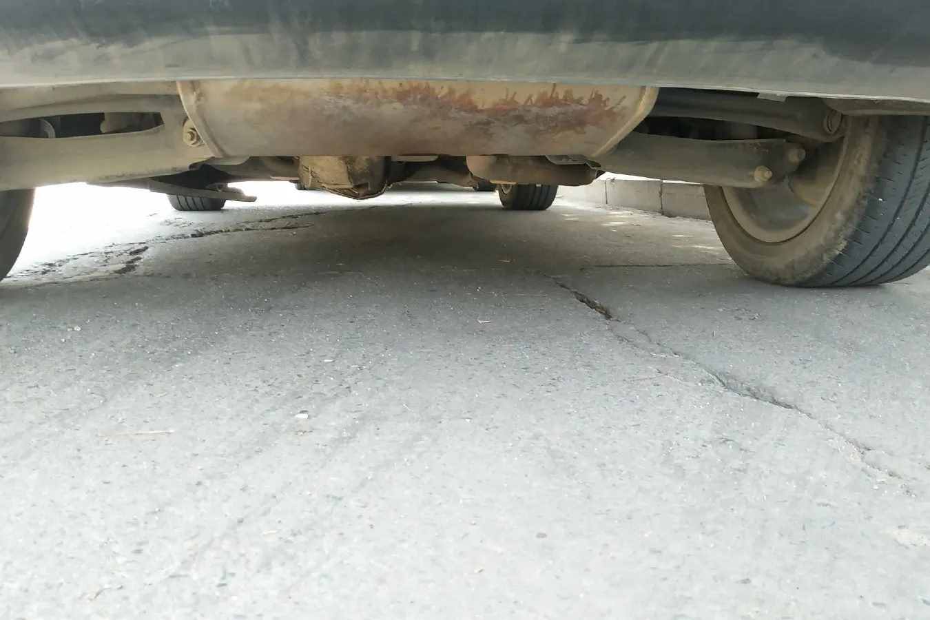 2019 DongFeng Fengon Fengon E3 BEV 52.56KWH,autocango,china used car exporter,china ev exporter,chinese used car exporter,chinese used ev exporter