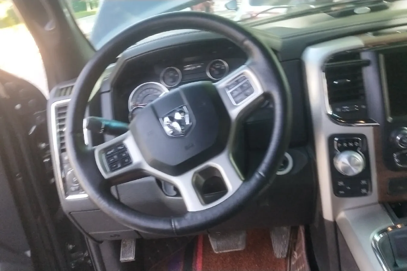 2008 Dodge Caliber 2.0L 156HP L4 CVT,autocango,china used car exporter,china ev exporter,chinese used car exporter,chinese used ev exporter