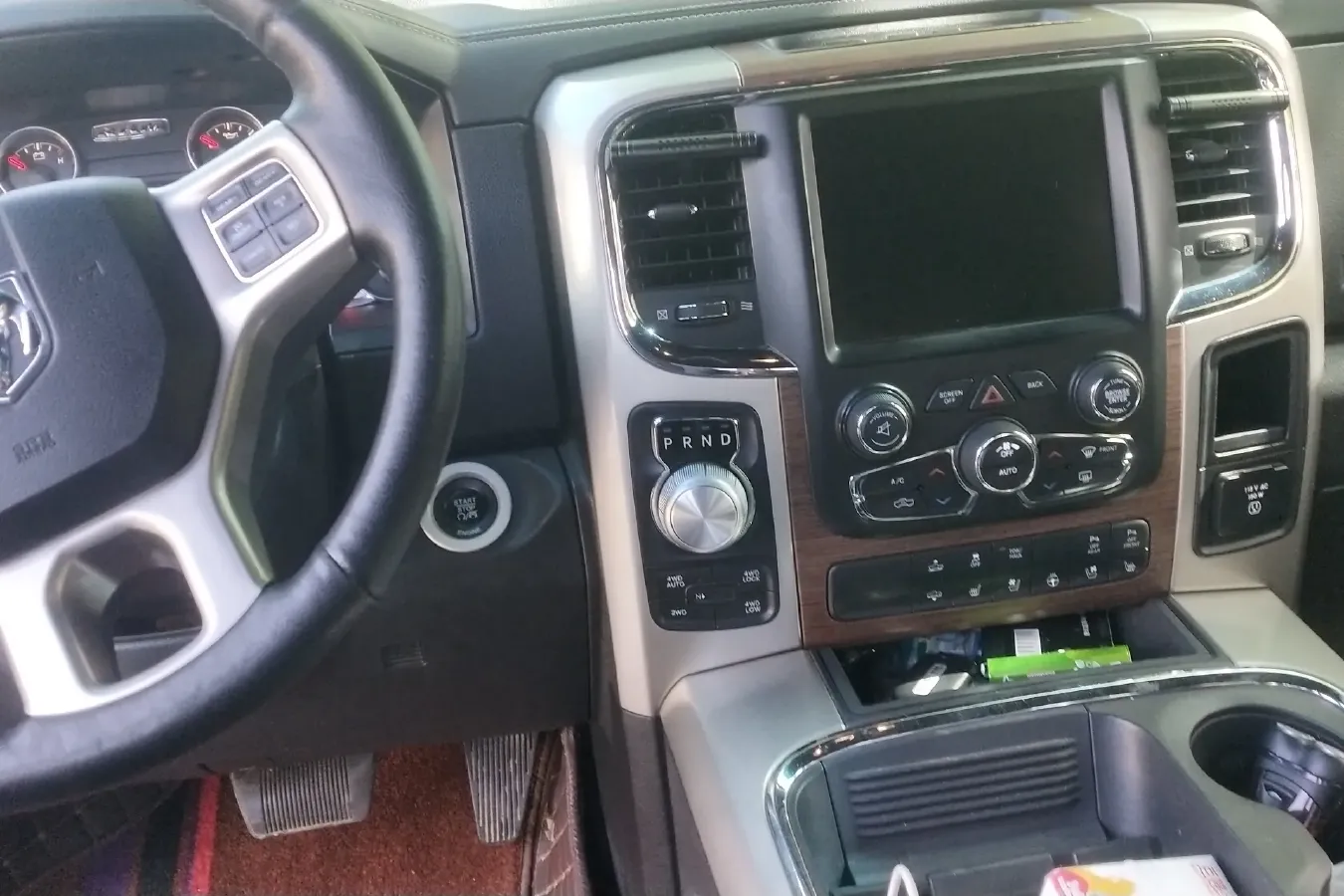 2008 Dodge Caliber 2.0L 156HP L4 CVT,autocango,china used car exporter,china ev exporter,chinese used car exporter,chinese used ev exporter