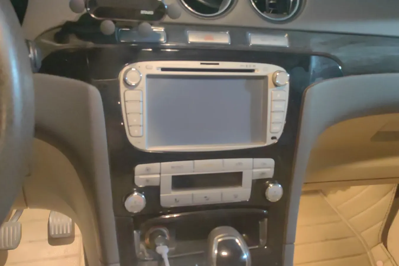 2008 Ford S-Max 2.3L 160HP L4 6AT,autocango,china used car exporter,china ev exporter,chinese used car exporter,chinese used ev exporter