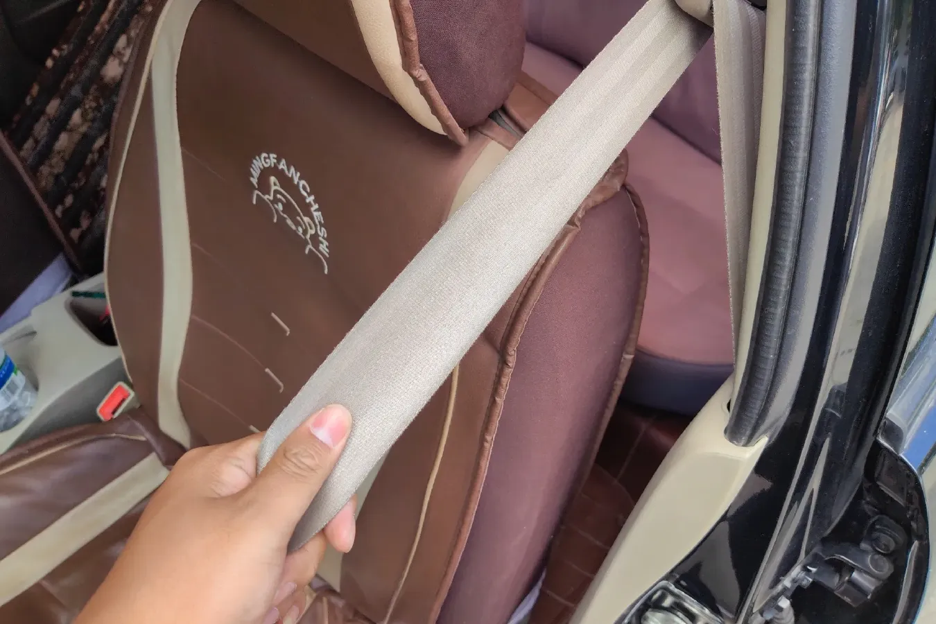 2013 Soueast V3 1.5L 110HP L4 5MT,autocango,china used car exporter,china ev exporter,chinese used car exporter,chinese used ev exporter