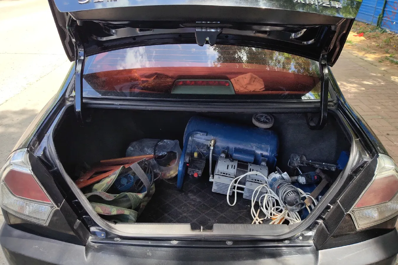 2013 Soueast V3 1.5L 110HP L4 5MT,autocango,china used car exporter,china ev exporter,chinese used car exporter,chinese used ev exporter