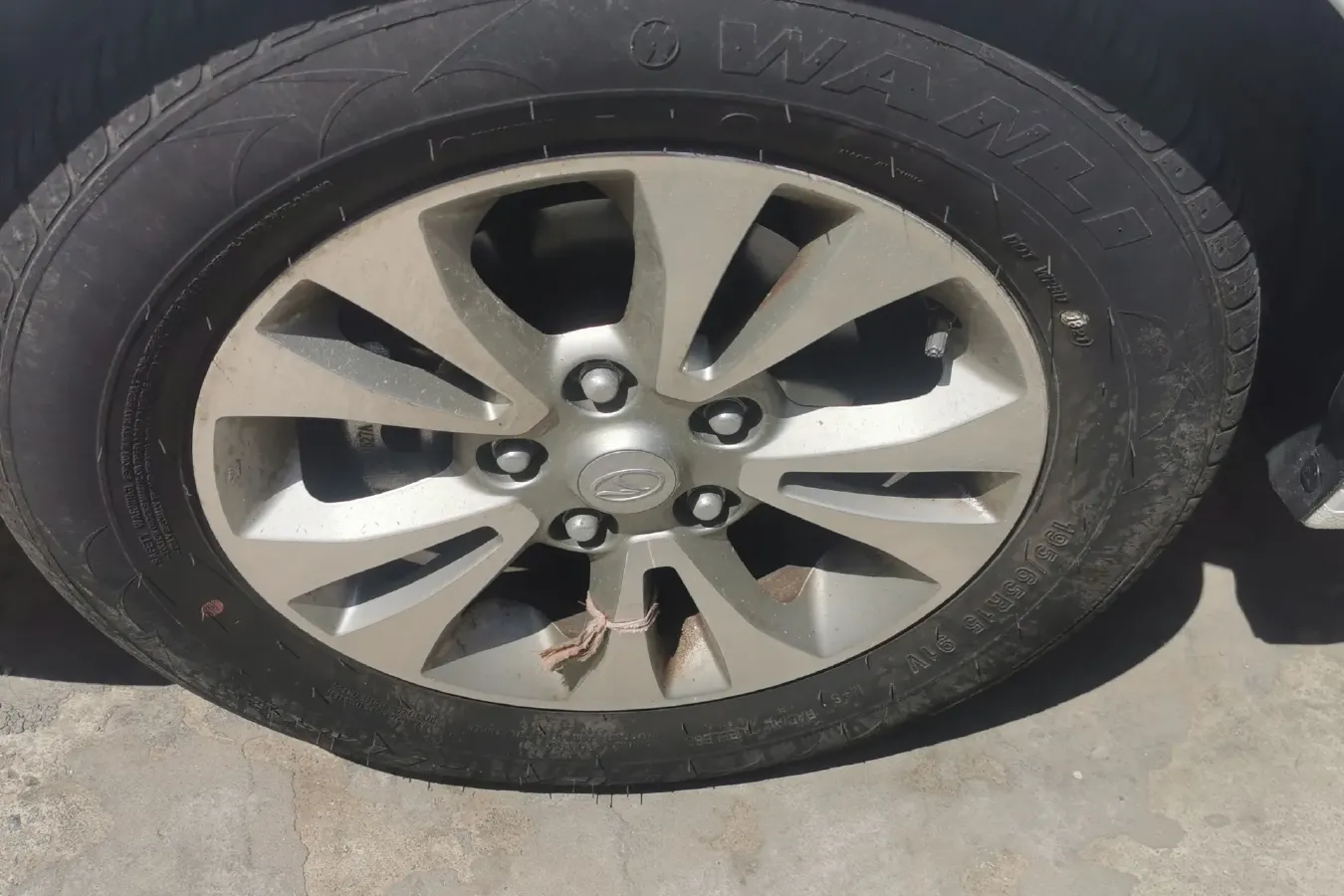 2019 Soueast A5 1.5L 120HP L4 5MT,autocango,china used car exporter,china ev exporter,chinese used car exporter,chinese used ev exporter