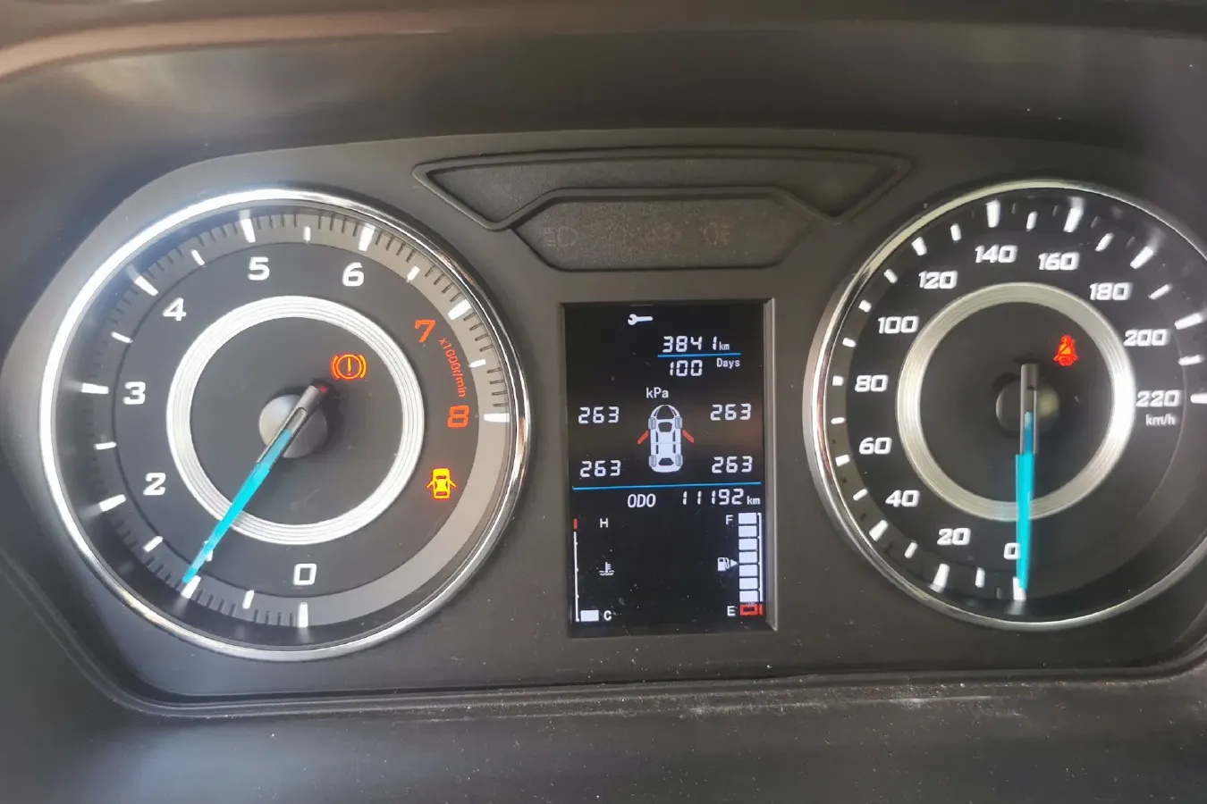 2019 Soueast A5 1.5L 120HP L4 5MT,autocango,china used car exporter,china ev exporter,chinese used car exporter,chinese used ev exporter