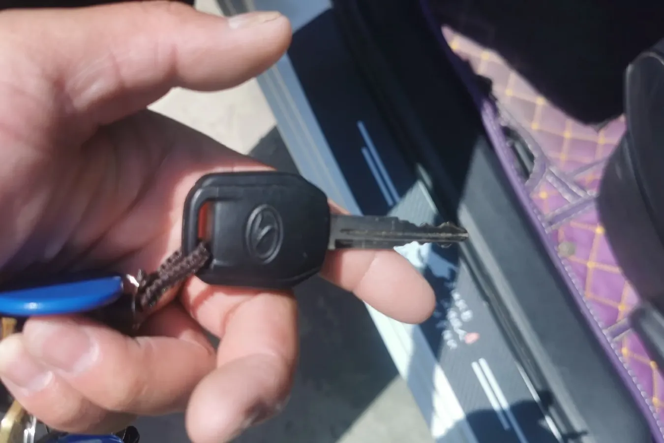 2019 Soueast A5 1.5L 120HP L4 5MT,autocango,china used car exporter,china ev exporter,chinese used car exporter,chinese used ev exporter