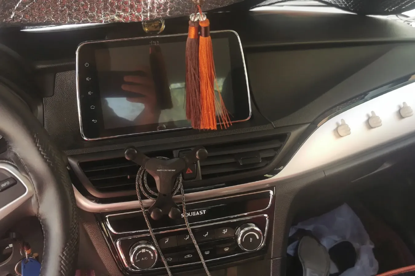 2019 Soueast A5 1.5L 120HP L4 5MT,autocango,china used car exporter,china ev exporter,chinese used car exporter,chinese used ev exporter