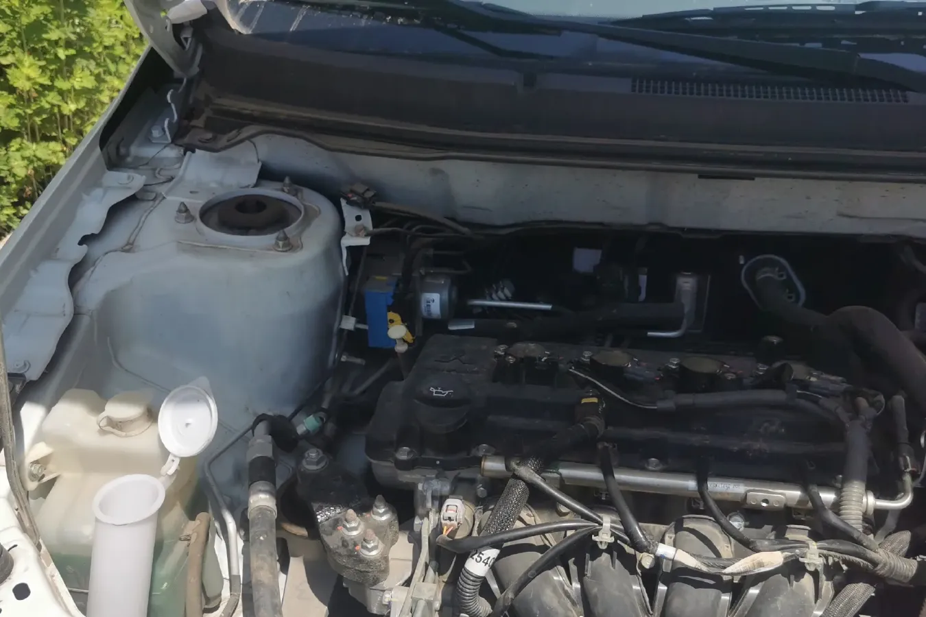 2019 Soueast A5 1.5L 120HP L4 5MT,autocango,china used car exporter,china ev exporter,chinese used car exporter,chinese used ev exporter