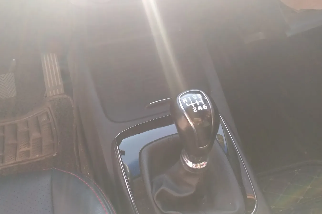 2016 Kia K3 1.6L 128HP L4 6MT,autocango,china used car exporter,china ev exporter,chinese used car exporter,chinese used ev exporter