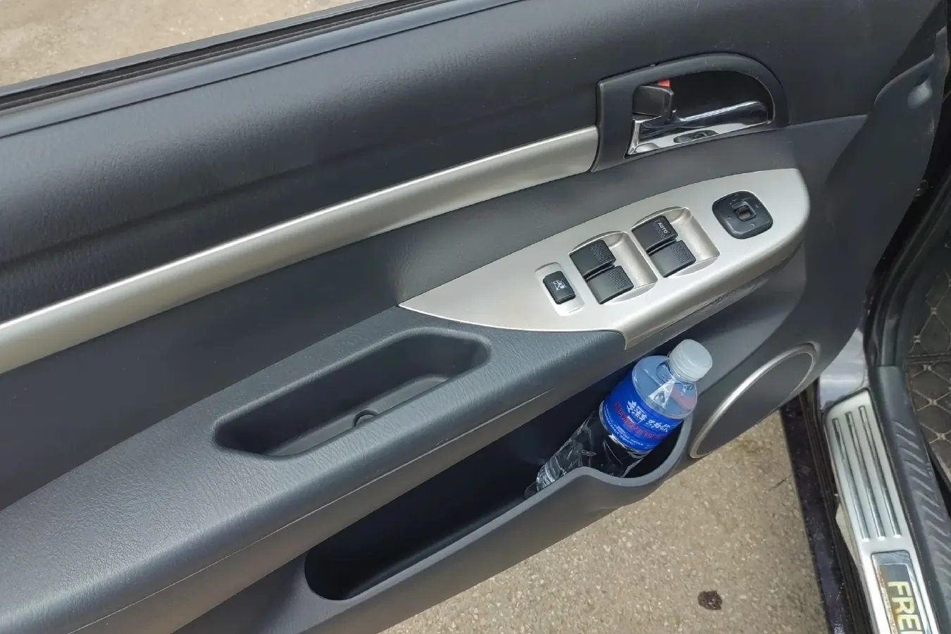 2010 HaiMa Preema 1.6L 120HP L4 5MT,autocango,china used car exporter,china ev exporter,chinese used car exporter,chinese used ev exporter