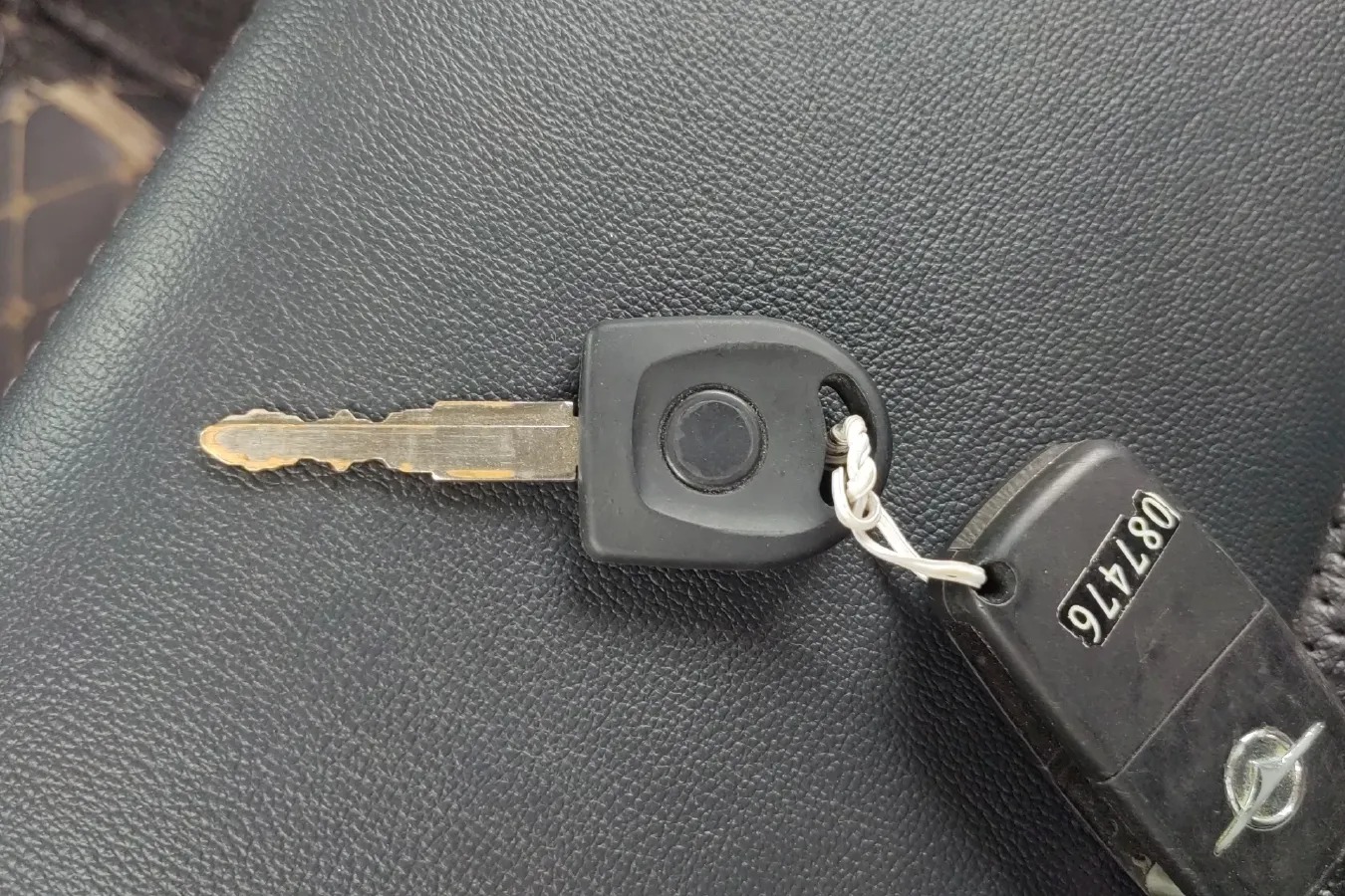 2010 HaiMa Preema 1.6L 120HP L4 5MT,autocango,china used car exporter,china ev exporter,chinese used car exporter,chinese used ev exporter