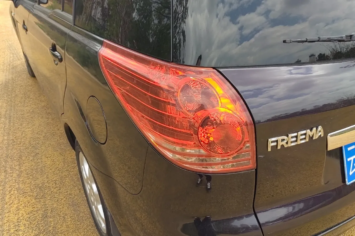 2010 HaiMa Preema 1.6L 120HP L4 5MT,autocango,china used car exporter,china ev exporter,chinese used car exporter,chinese used ev exporter