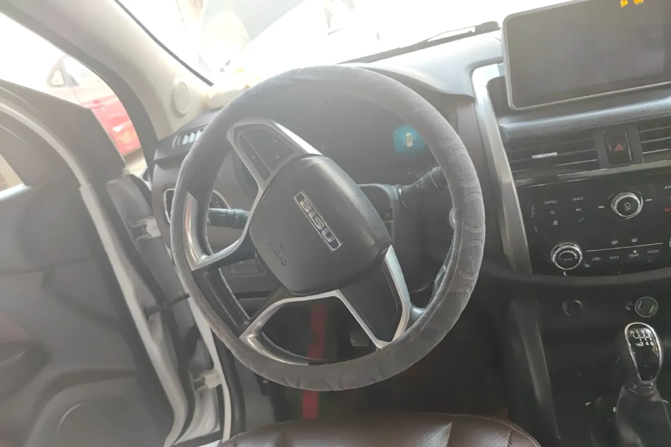 2017 BiSu T5 1.5T 150HP L4 6MT,autocango,china used car exporter,china ev exporter,chinese used car exporter,chinese used ev exporter