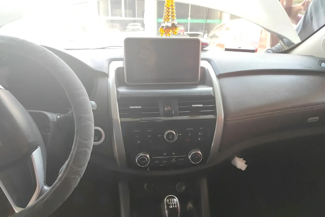 2017 BiSu T5 1.5T 150HP L4 6MT,autocango,china used car exporter,china ev exporter,chinese used car exporter,chinese used ev exporter