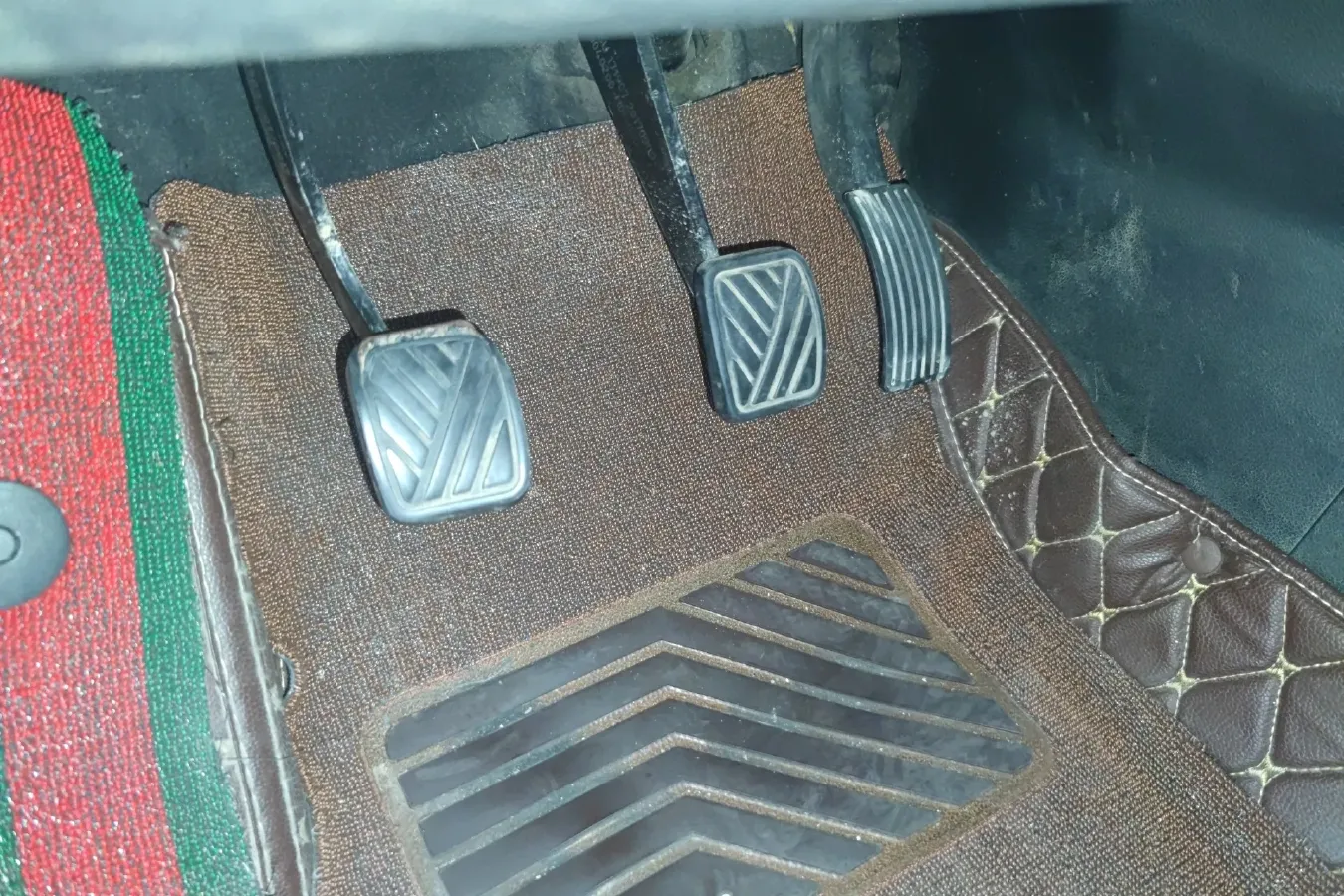 2017 BiSu T5 1.5T 150HP L4 6MT,autocango,china used car exporter,china ev exporter,chinese used car exporter,chinese used ev exporter