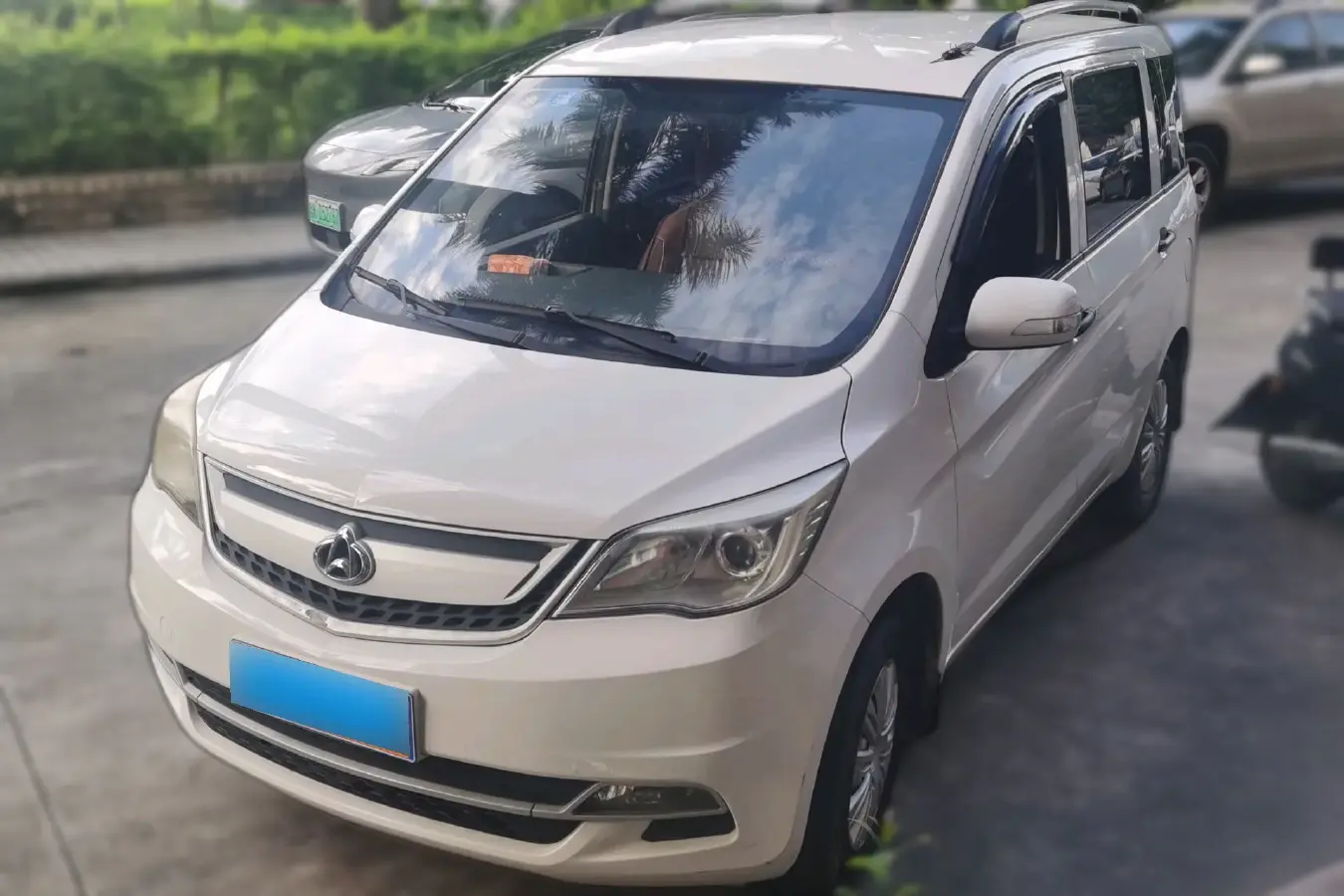 2015 ChangAn Oshan Eulove 1.2L 90HP L4 5MT
