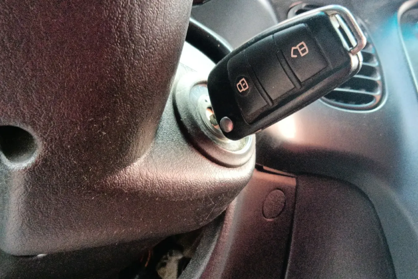 2012 JAC Refine 2.0L 136HP L4 5MT,autocango,china used car exporter,china ev exporter,chinese used car exporter,chinese used ev exporter