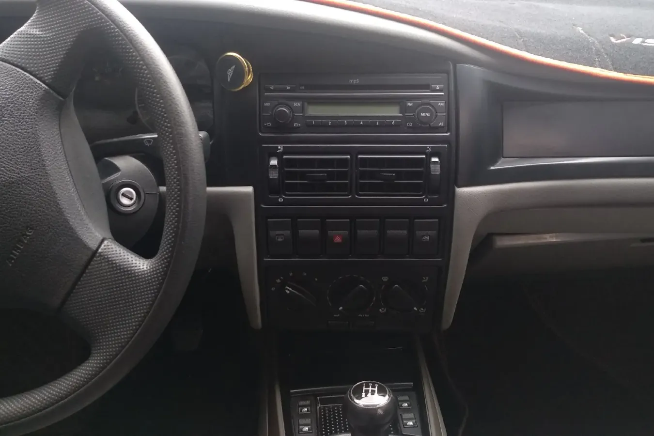 2008 Volkswagen Santana Vista 1.8L 101HP L4 5MT,autocango,china used car exporter,china ev exporter,chinese used car exporter,chinese used ev exporter