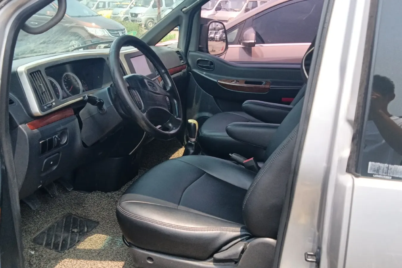 2011 JAC Refine 2.0T 177HP L4 5MT,autocango,china used car exporter,china ev exporter,chinese used car exporter,chinese used ev exporter