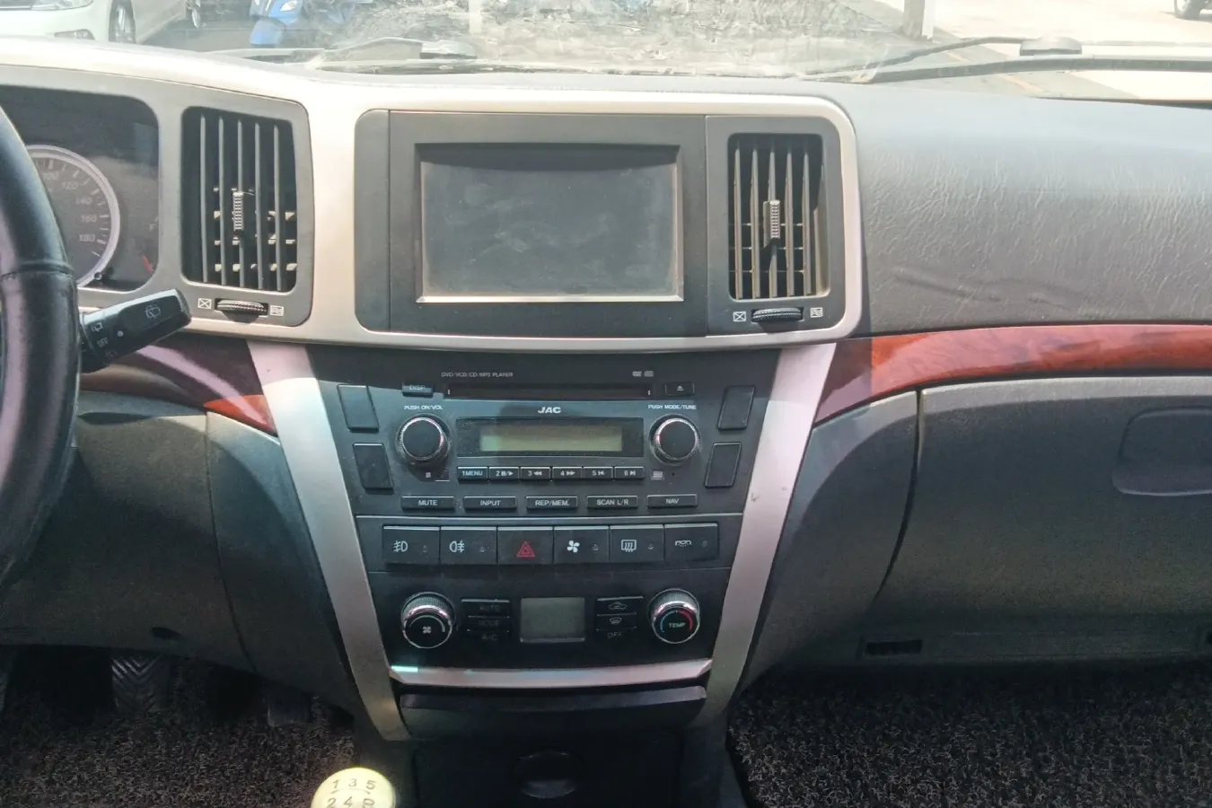 2011 JAC Refine 2.0T 177HP L4 5MT,autocango,china used car exporter,china ev exporter,chinese used car exporter,chinese used ev exporter