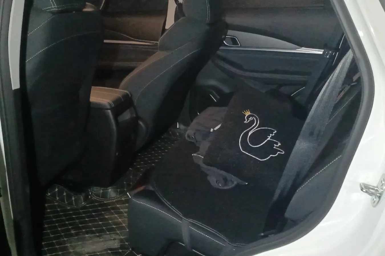 2020 Jetour X70 1.5T 156HP L4 6DCT,autocango,china used car exporter,china ev exporter,chinese used car exporter,chinese used ev exporter