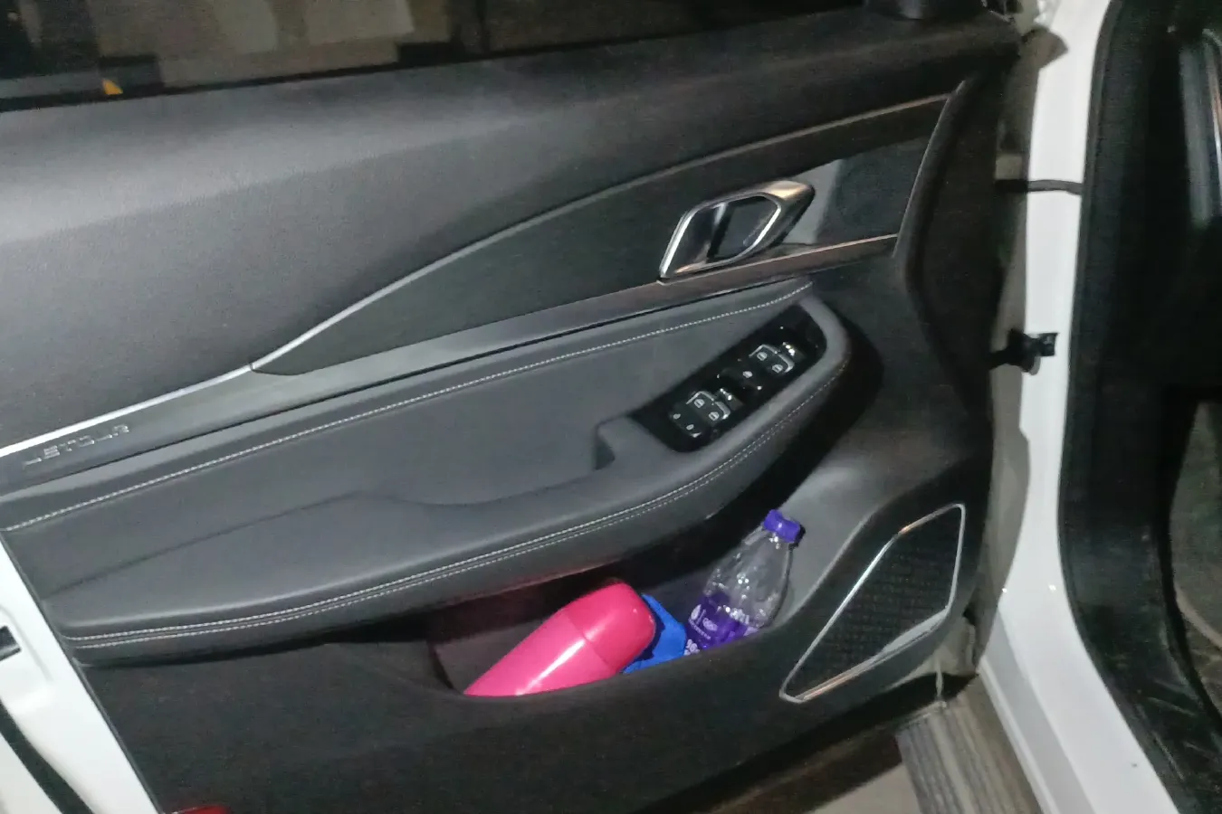 2020 Jetour X70 1.5T 156HP L4 6DCT,autocango,china used car exporter,china ev exporter,chinese used car exporter,chinese used ev exporter