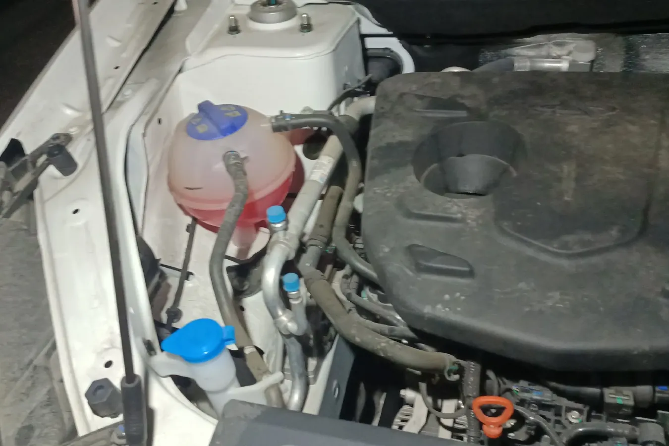 2020 Jetour X70 1.5T 156HP L4 6DCT,autocango,china used car exporter,china ev exporter,chinese used car exporter,chinese used ev exporter