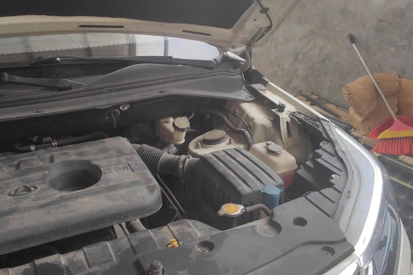 2016 ChangAn Oshan CX70 1.6L 117HP L4 5MT,autocango,china used car exporter,china ev exporter,chinese used car exporter,chinese used ev exporter