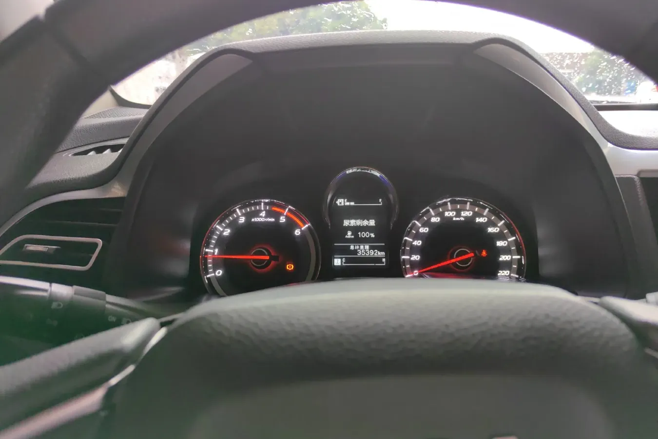 2022 Isuzu Jim 2.8T 120HP L4 5MT,autocango,china used car exporter,china ev exporter,chinese used car exporter,chinese used ev exporter