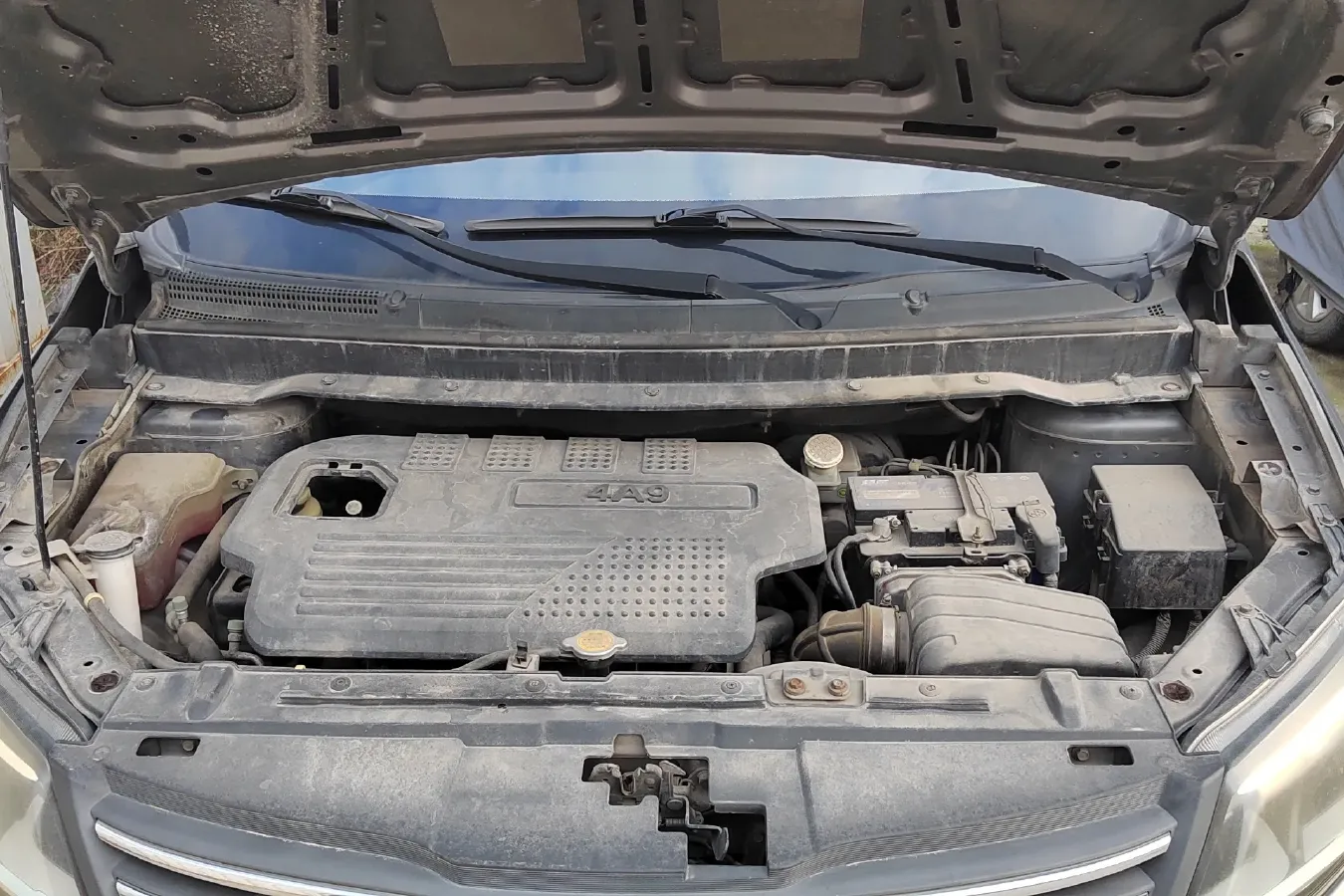 2016 DongFeng Forthing S500 1.5L 120HP L4 5MT,autocango,china used car exporter,china ev exporter,chinese used car exporter,chinese used ev exporter