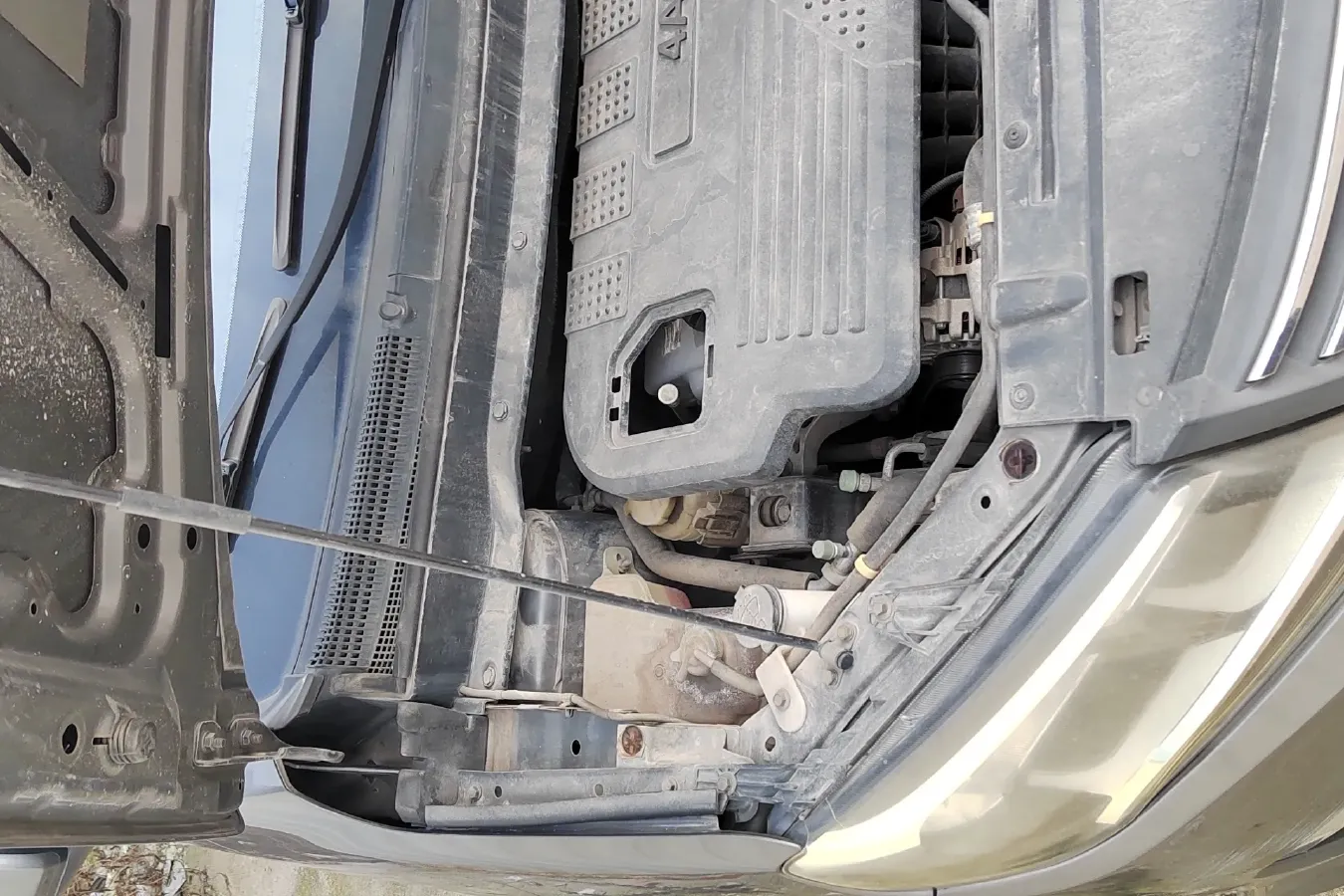 2016 DongFeng Forthing S500 1.5L 120HP L4 5MT,autocango,china used car exporter,china ev exporter,chinese used car exporter,chinese used ev exporter