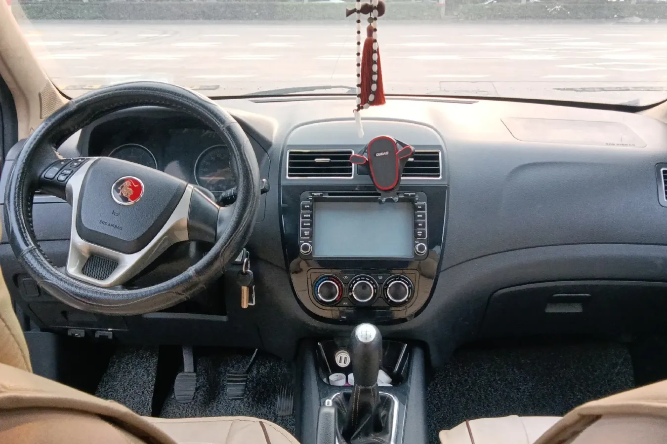 2014 DongFeng Forthing Joyear X3 1.5L 120HP L4 5MT,autocango,china used car exporter,china ev exporter,chinese used car exporter,chinese used ev exporter