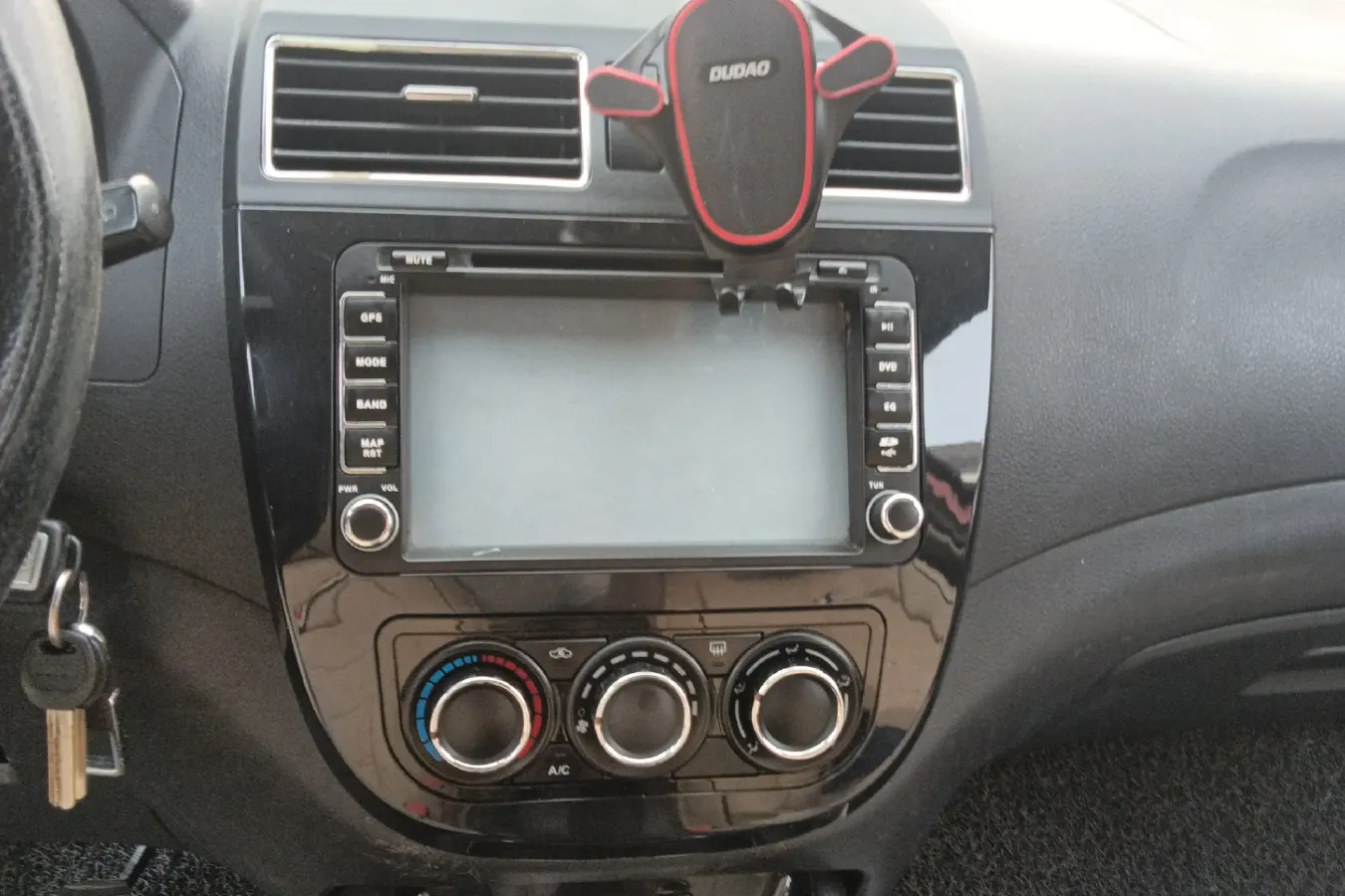 2014 DongFeng Forthing Joyear X3 1.5L 120HP L4 5MT,autocango,china used car exporter,china ev exporter,chinese used car exporter,chinese used ev exporter