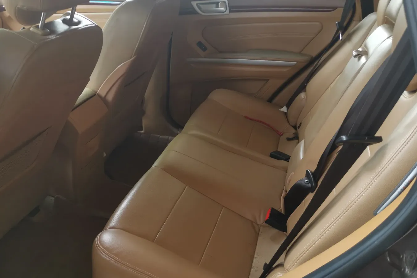 2013 HawTai Boliger 1.8T 160HP L4 4AT,autocango,china used car exporter,china ev exporter,chinese used car exporter,chinese used ev exporter