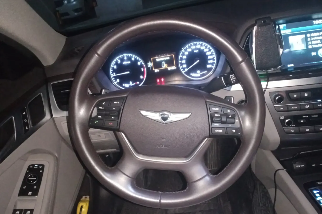 2015 Hyundai Cenesis 3.0L 257HP V6 8AT,autocango,china used car exporter,china ev exporter,chinese used car exporter,chinese used ev exporter