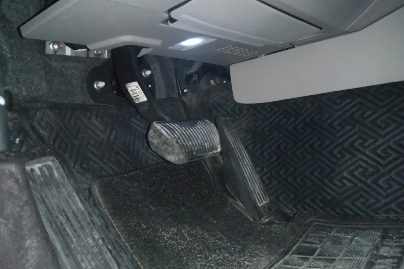 2015 Hyundai Cenesis 3.0L 257HP V6 8AT,autocango,china used car exporter,china ev exporter,chinese used car exporter,chinese used ev exporter