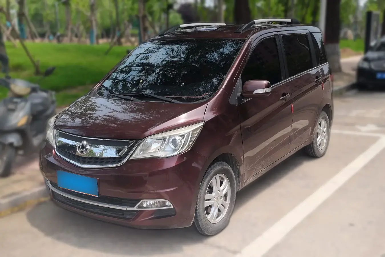 2013 ChangAn Oshan Eulove 1.2L 90HP L4 5MT