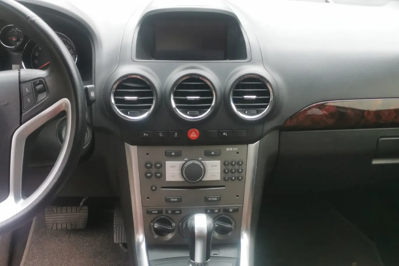 2011 Opel Antara 2.4L 167HP L4 6AT,autocango,china used car exporter,china ev exporter,chinese used car exporter,chinese used ev exporter