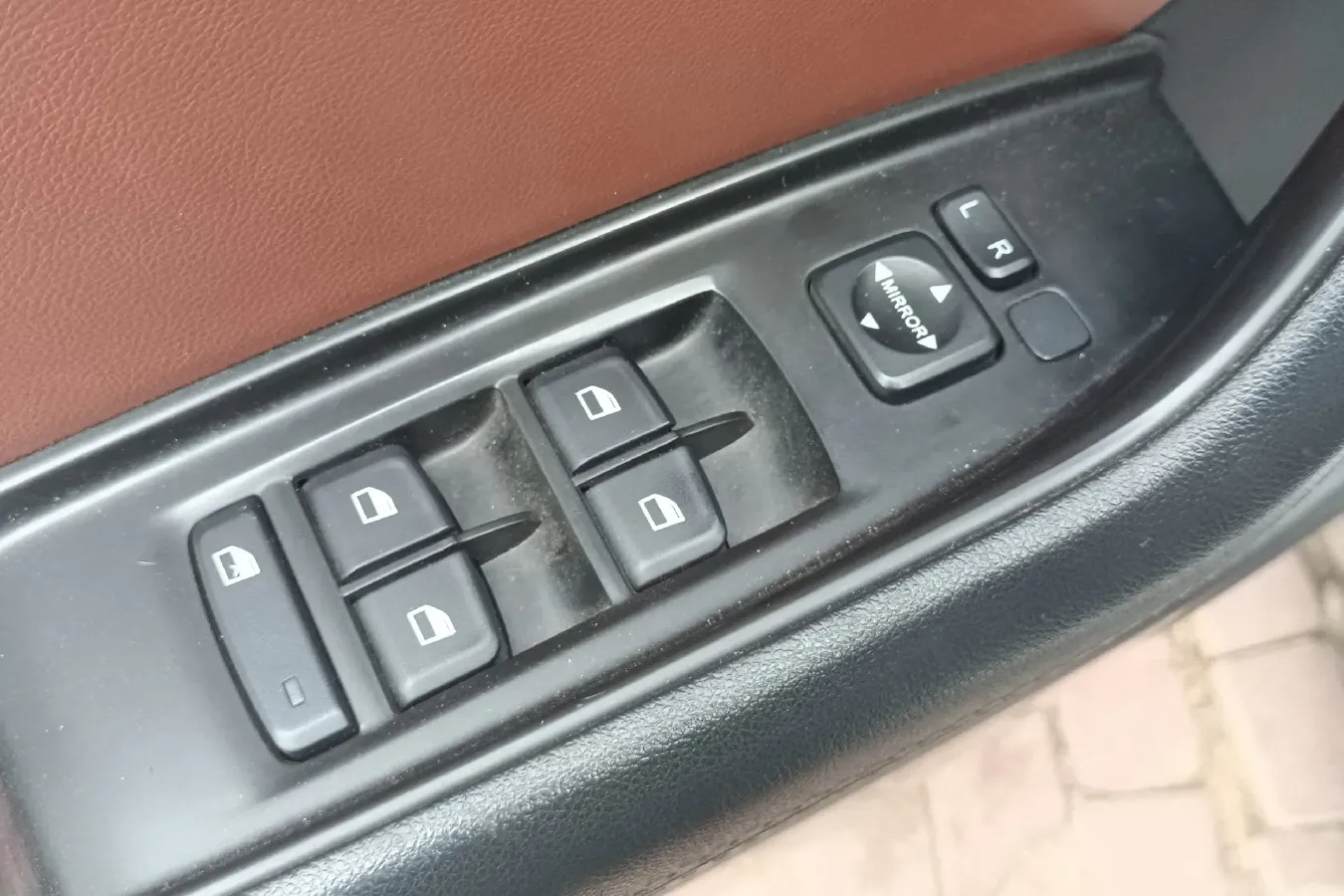 2018 Brilliance Auto V6 1.5T 150HP L4 6MT,autocango,china used car exporter,china ev exporter,chinese used car exporter,chinese used ev exporter