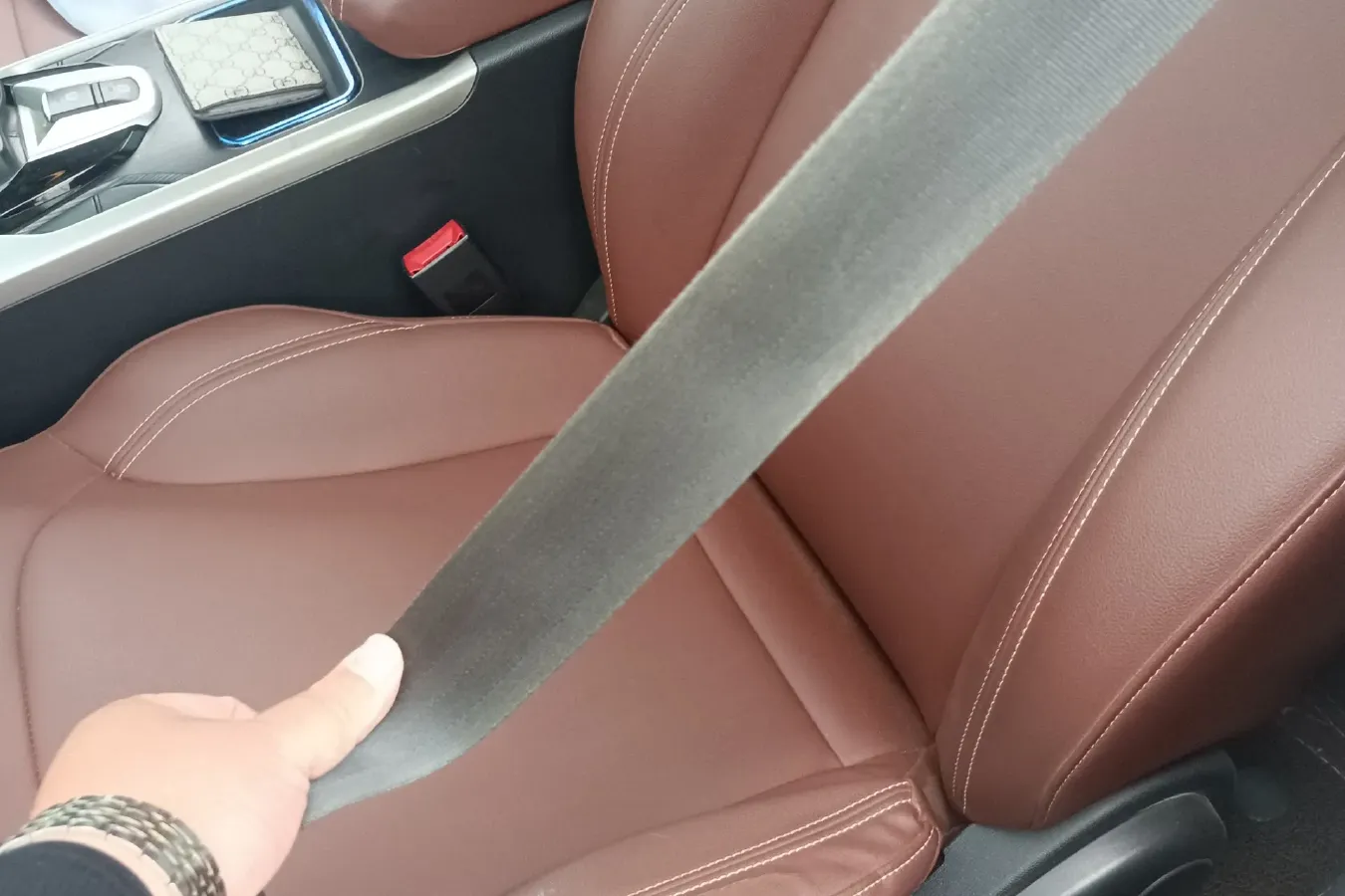 2018 Brilliance Auto V6 1.5T 150HP L4 6MT,autocango,china used car exporter,china ev exporter,chinese used car exporter,chinese used ev exporter